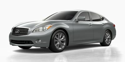Lease a 2014 Infiniti Q70 4dr Sdn V6 RWD 2014 Infiniti Q70 4dr Sdn V6 RWD Lease Special